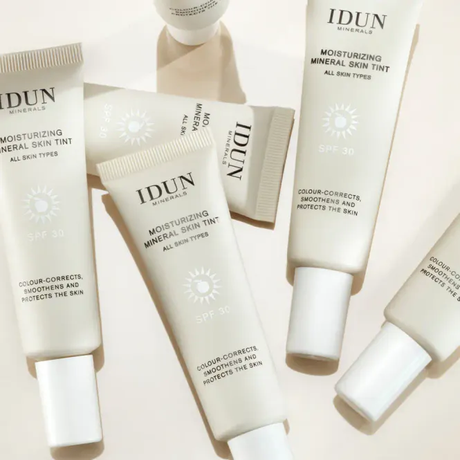 Hovedbilde Idun Minerals Skin Tint Södermalm Tan SPF30 27 ml